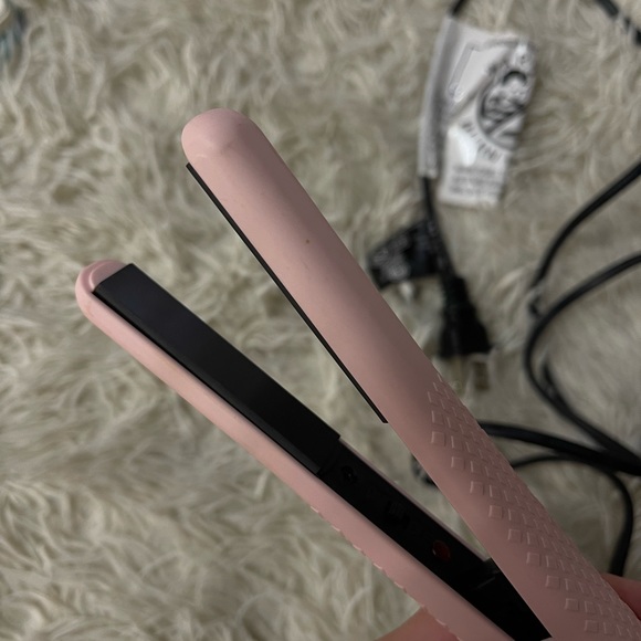 • PYT MINI HAIR STRAIGHTENER FLAT IRON CERAMIC STYLING TOOL-PINK - Picture 4 of 5